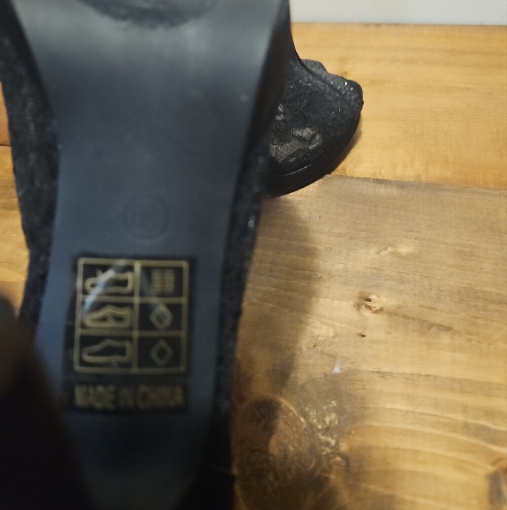 David's Bridal Black Lace Peep-Toe Heeled Booties - Picture 5 of 7